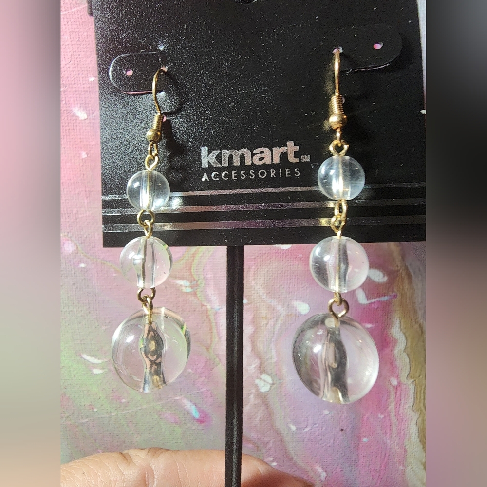 NWT : LUCITE BALL EARRINGS